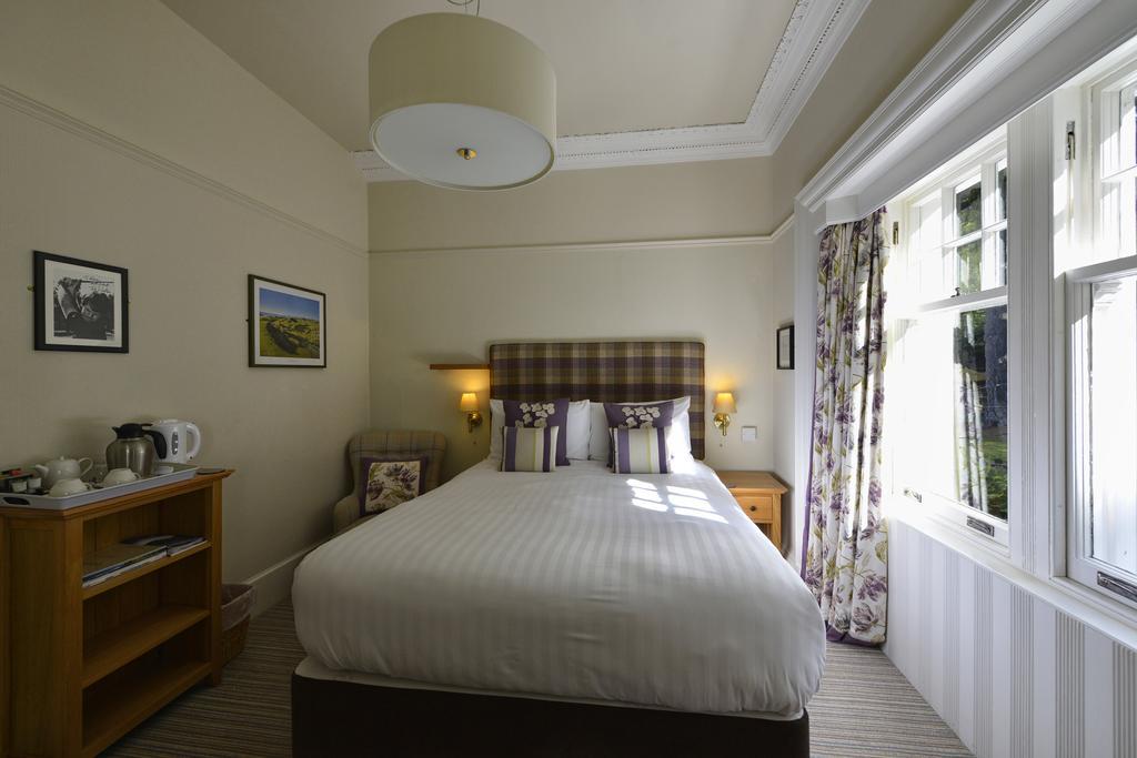 Torrdarach House Bed & Breakfast พิทลอครี ภายนอก รูปภาพ